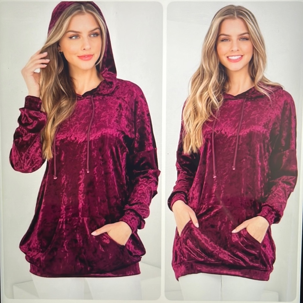 NWT 🏷️ A Girl Thing Velvet Womens Sweater